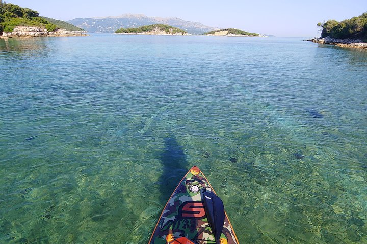 Paddleboarding in the islands of Ksamil - Photo 1 of 24