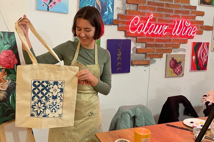 Tile patterns on totebag