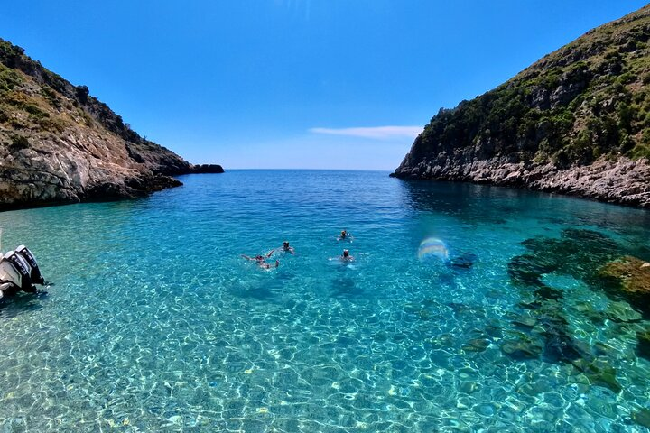 Private Boat Dafina Bay & Ionian Sea Caves - Photo 1 of 13