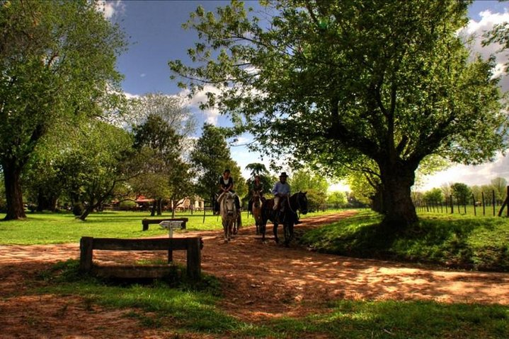 2-Days and 1 Night in Areco - Photo 1 of 6