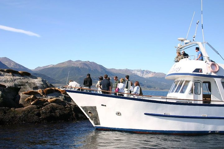 Beagle Channel Navigation on Yacht - Photo 1 of 9