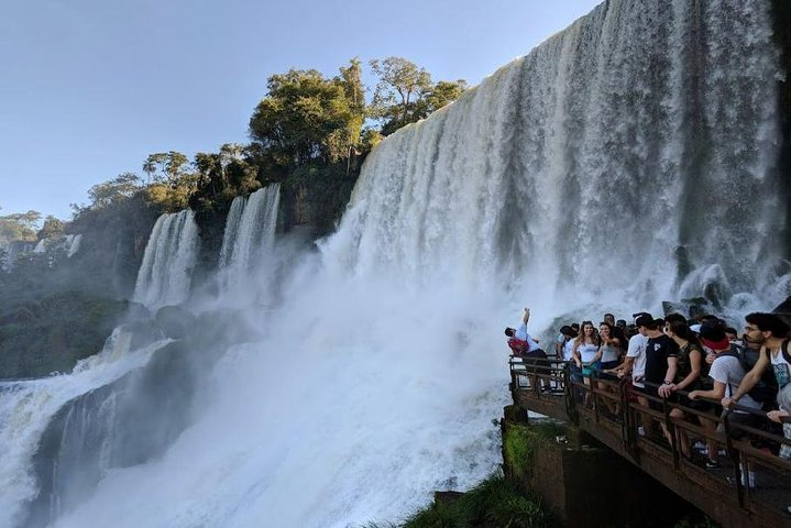 Enjoy the Iguazu falls and the "Devil's throat" from the Argentine side - Photo 1 of 20