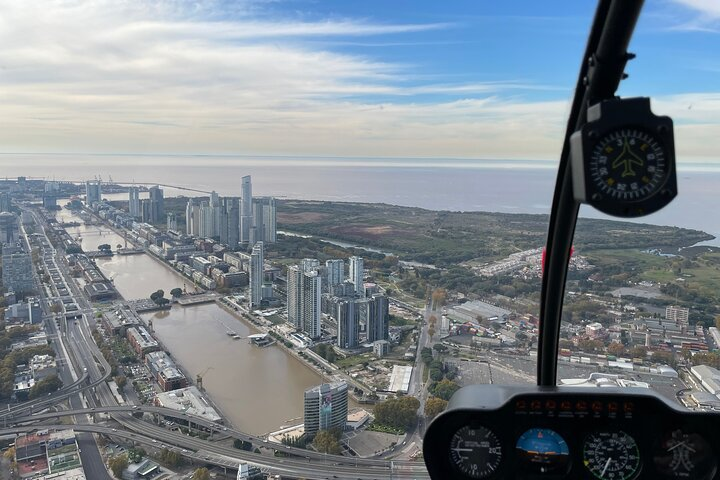 Helitour over the City of Buenos Aires and lunch in the delta - Photo 1 of 16