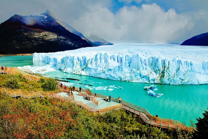 Perito Moreno Glacier Full Day Tour with Navigation  - Photo 1 of 7