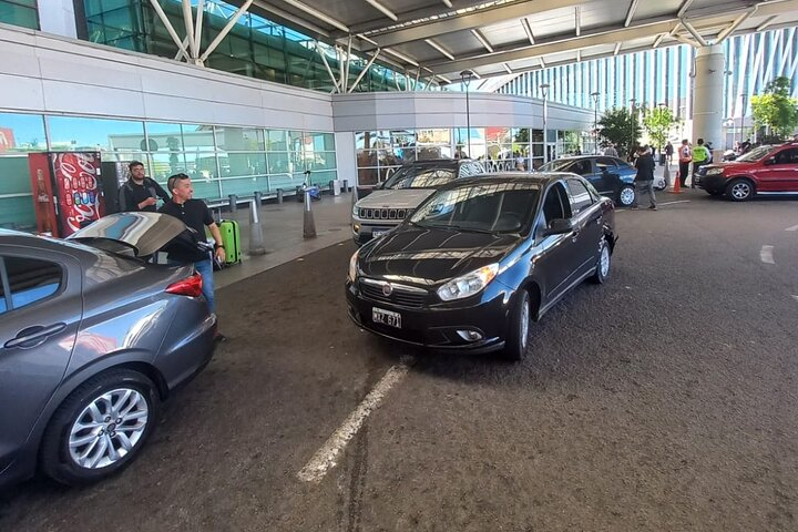 Private Transfer EZE Airport - Capital Federal - Photo 1 of 6