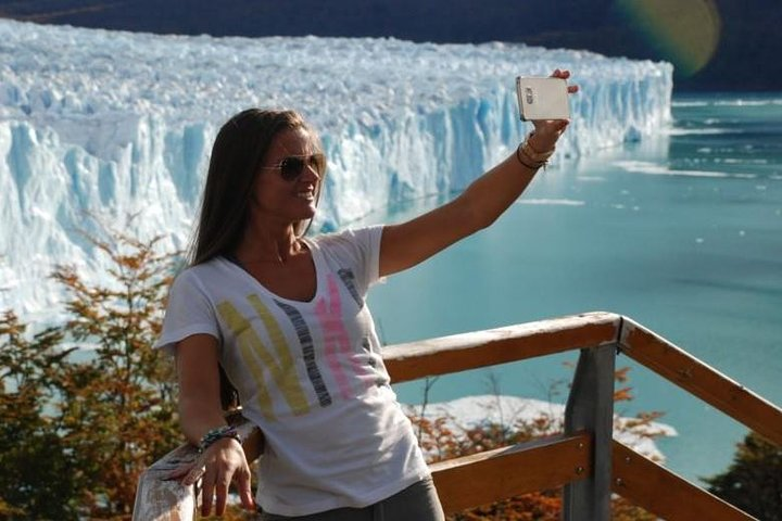 Round Trip Bus to Perito Moreno Glacier from El Calafate 