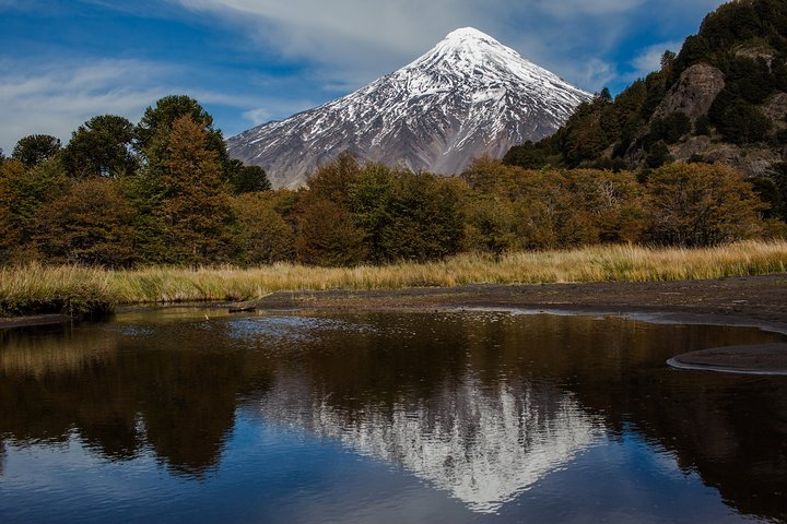 San Martin de los Andes, Huechulafquen Lake & Lanin Volcano - Full day - Photo 1 of 10