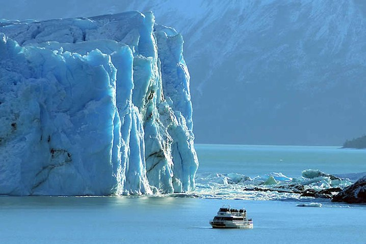 Visit to the Perito Moreno Glacier with Navigation - Photo 1 of 10