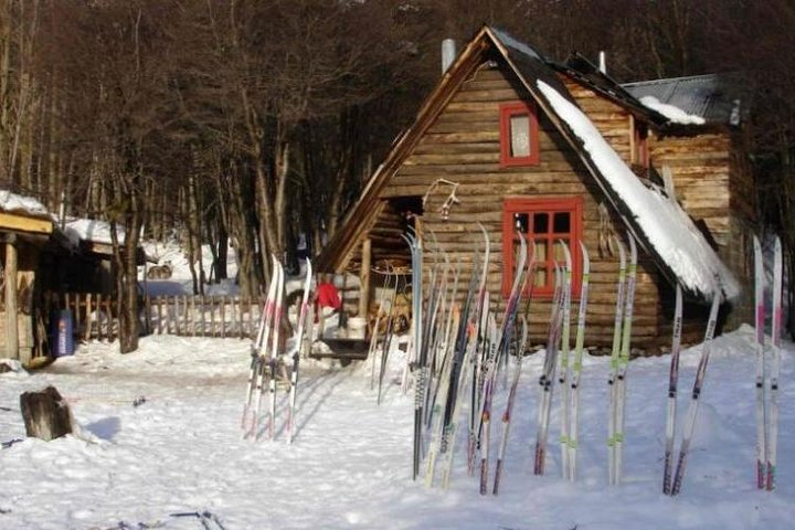 White Adventure - With sled - Photo 1 of 7