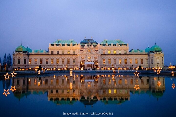 Christmas at Belvedere: Private Tour of the Upper Palace & Market - Photo 1 of 10