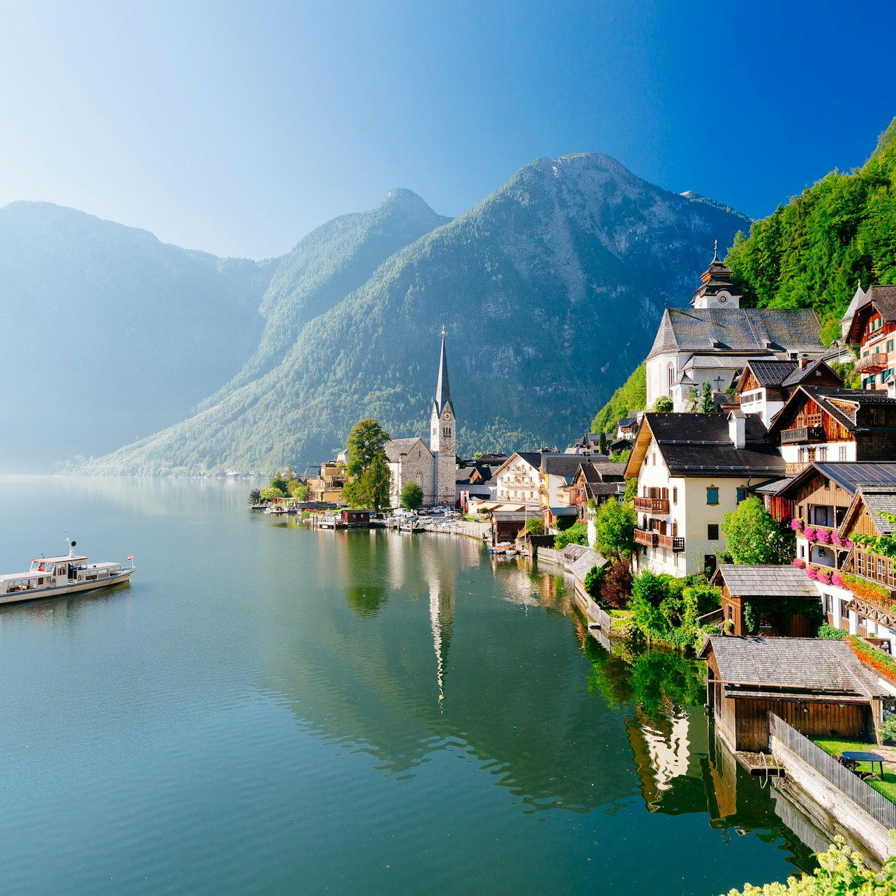 Day Trip from Vienna to Hallstatt and the Salzkammergut - Photo 1 of 6