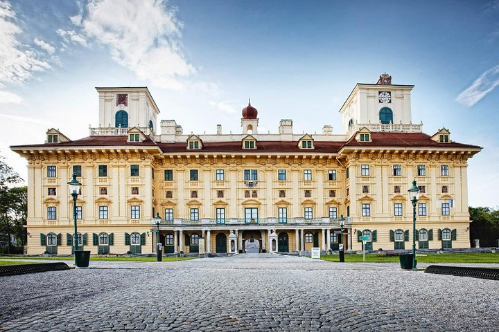 Esterhazy Palace Guided Tour - Photo 1 of 5