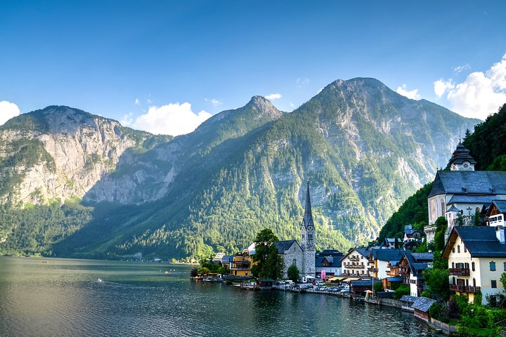 Lake Side Village Hallstatt