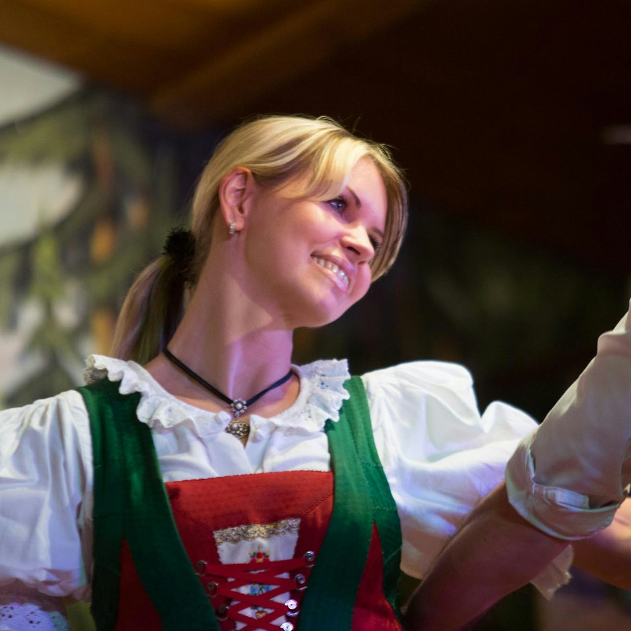 Tyrolean Evening Show + Optional Dinner - Photo 1 of 10