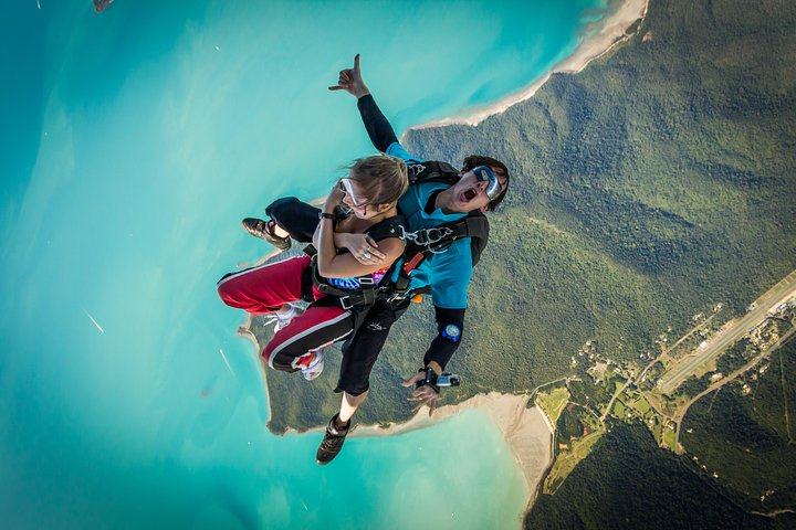 Airlie Beach Tandem Skydive - Photo 1 of 6