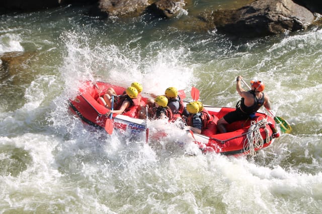 White Water Rafting | Barron Gorge National Park | Lake Placid, Caravonica | Queensland | Australia | Pelago