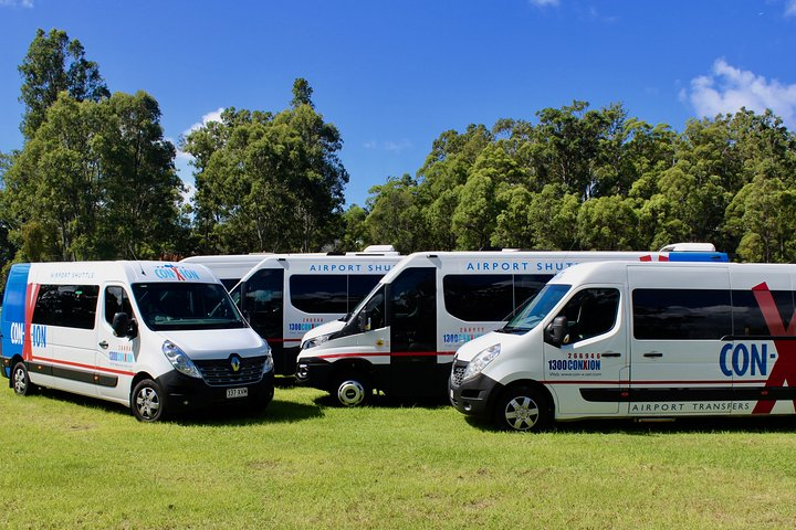 Brisbane Airport Arrival transfer to Gold Coast shared shuttle - Photo 1 of 5