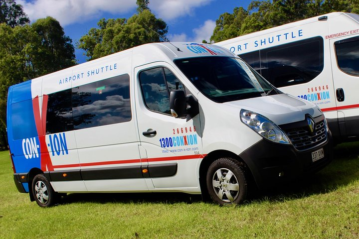 Brisbane Airport Departure shuttle Transfer from Sunshine Coast Hotels/addresses - Photo 1 of 3