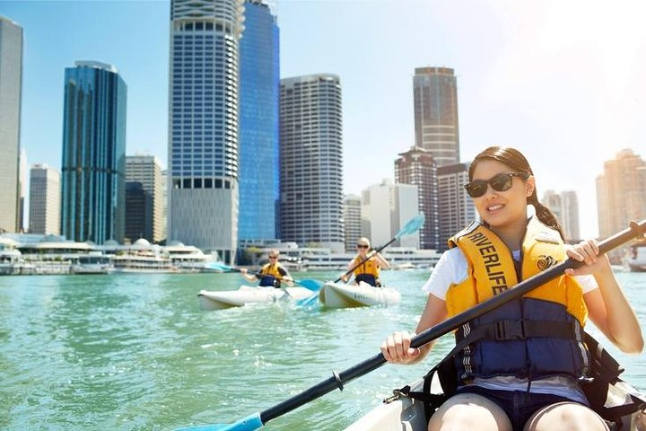 Kayaking at Riverlife Adventure Centre Brisbane