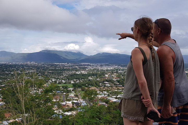 Cairns scenic lookout