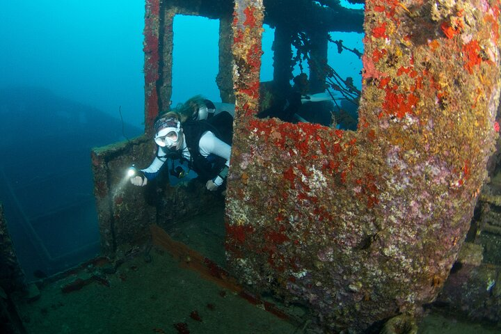 Ex- HMAS Swan Wreck Double Boat Dive  - Photo 1 of 4