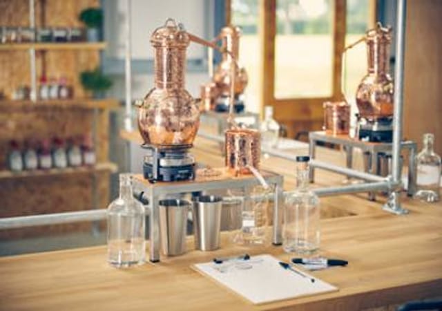 gin-blending-class-tamborine-mountain_1