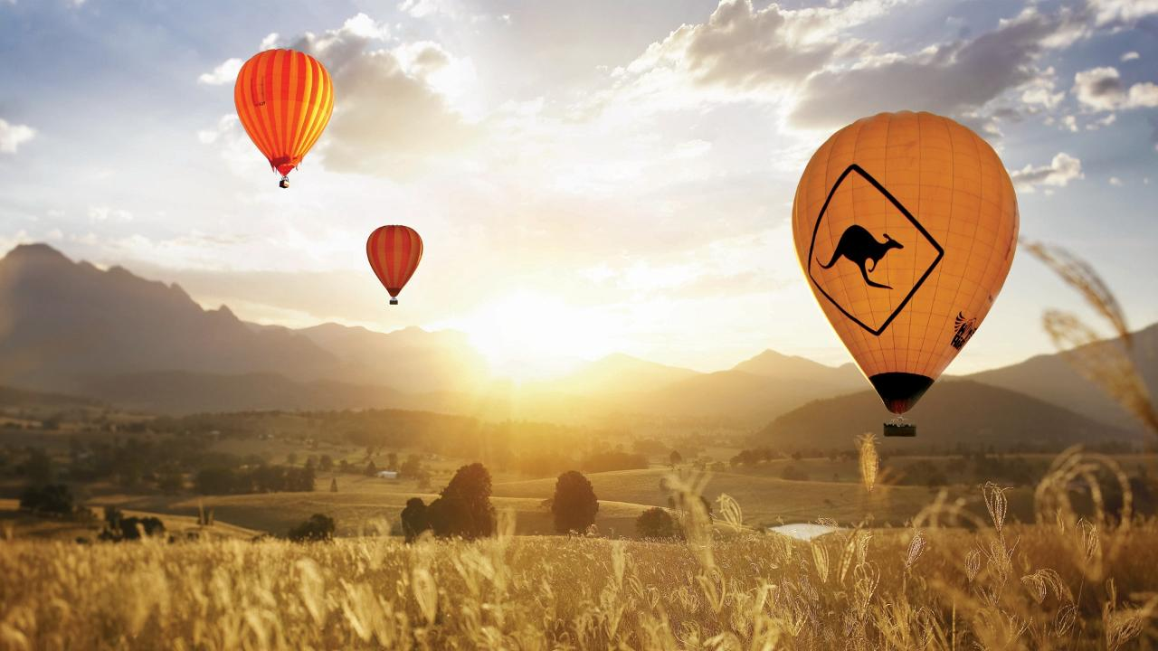 Gold Coast Classic Ballooning & Vineyard Breakfast - Chinese Speaking Driver Guide - Photo 1 of 7