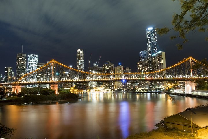 Guided Tour "Love Stories of Brisbane" - Photo 1 of 3