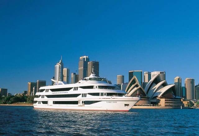 Harbour View 3-course Long Lunch departing Circular Quay - Photo 1 of 3