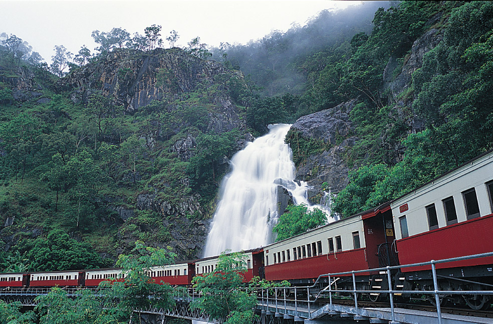 Kuranda: Skyrail and Scenic Rail S-1200 Q-1530 XN - Photo 1 of 14