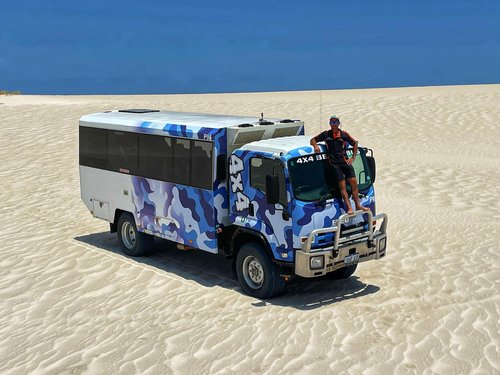 4WD Sandunes &  Sandboarding Adventure - Departing 13:00 - Photo 1 of 3