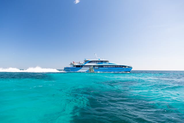 Luxe Seafood Cruise - Departing from Fremantle - Photo 1 of 6