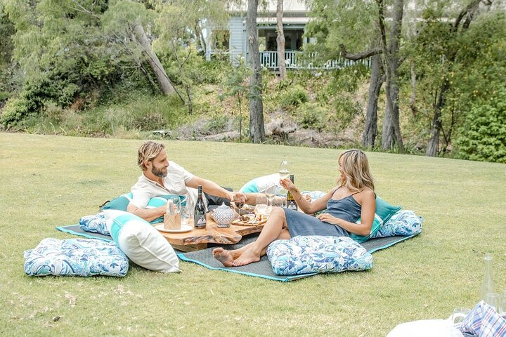 Luxury Estate Private Picnic at Brookland Valley - Photo 1 of 6