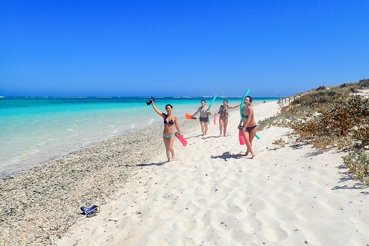 Happy Snorkellers @ Turquoise Bay