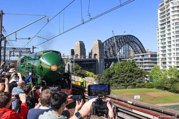 Private Sydney Rail Tours - See Best Sights by Train  - Photo 1 of 6