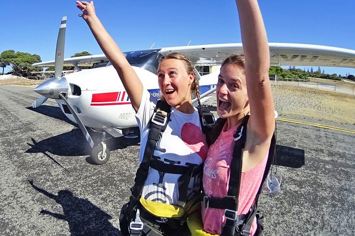 Rottnest Skydive + Fremantle Ferry Package - Photo 1 of 7