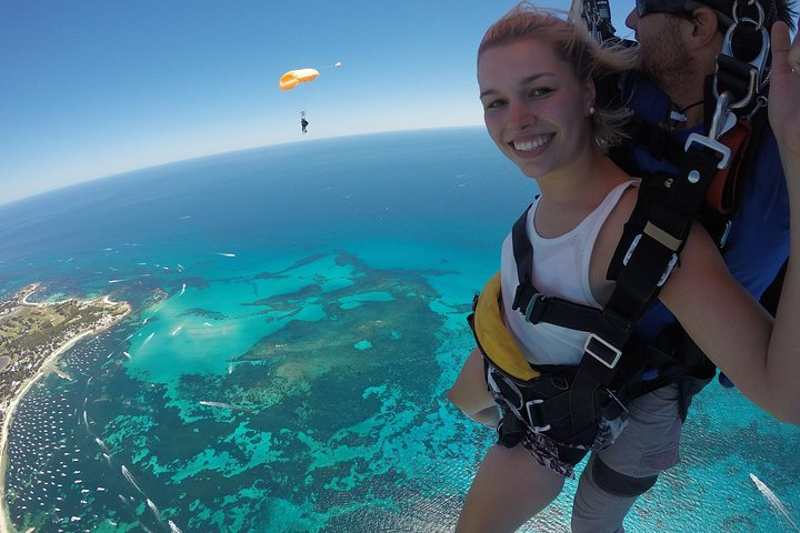 Rottnest Skydive + Hillarys Ferry package - Photo 1 of 7