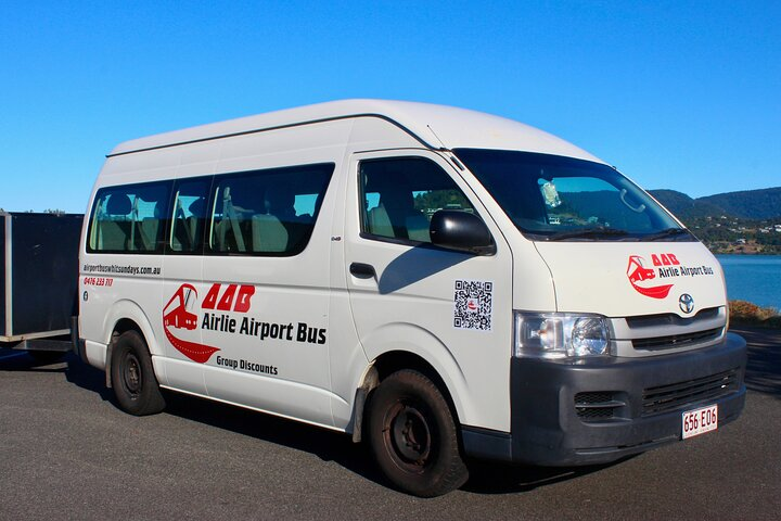 Shared-Shuttle from Airlie Beach & surrounding to Whitsunday Coast Airport (PPP) - Photo 1 of 2