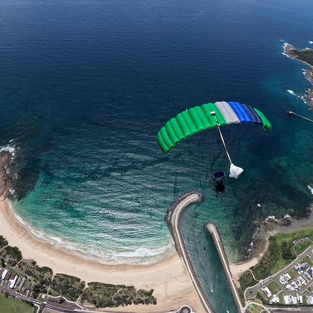 Skydive Sydney-Shellharbour - Photo 1 of 9