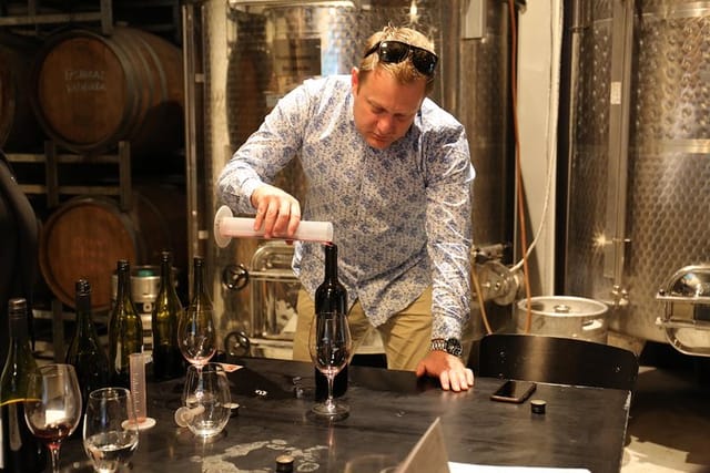 urban-winery-sydney-wine-blending-session_1