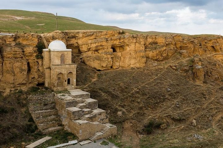 Gabala tour(Juma Mosque, Nohur lake, Waterfall, Cable route) - Photo 1 of 5