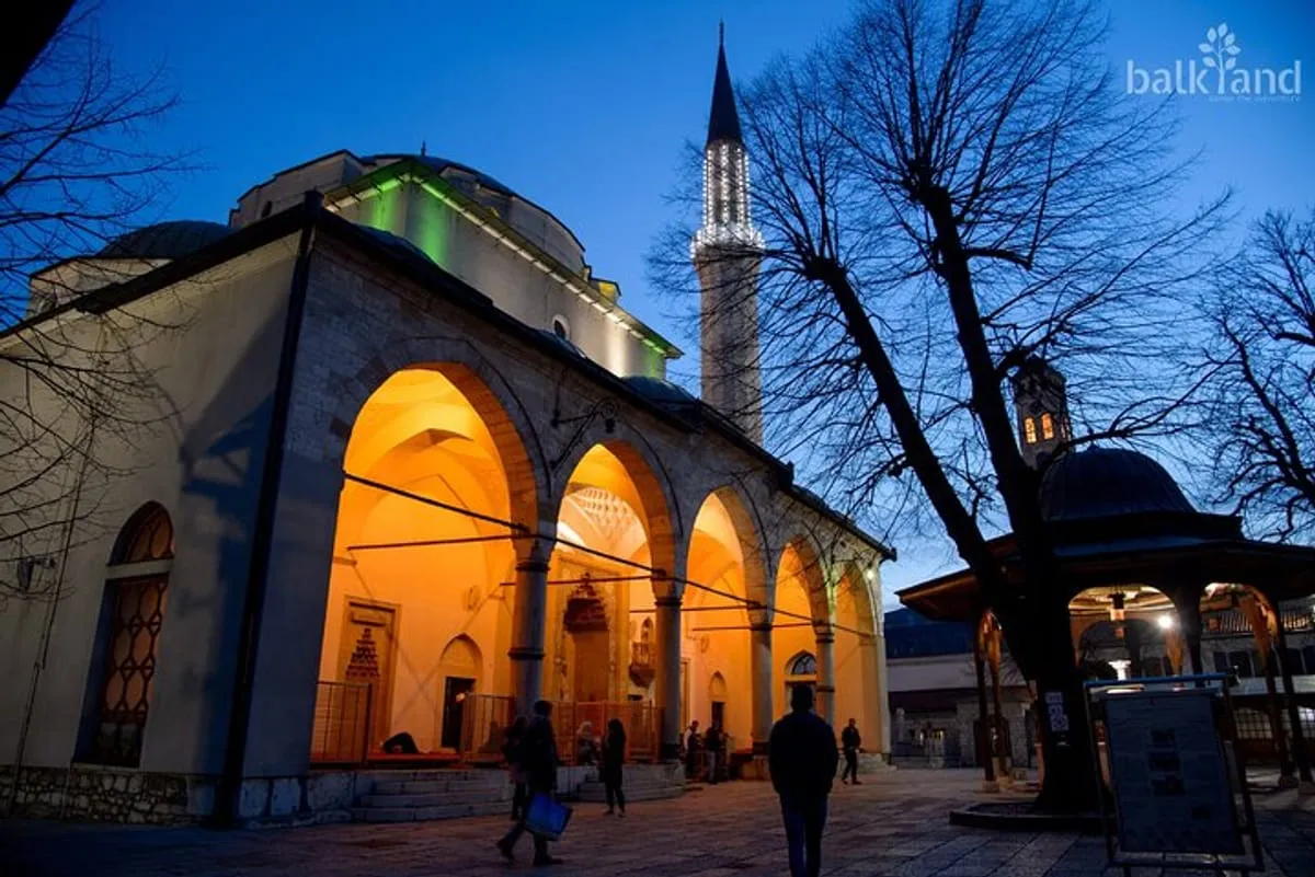 f22ceece-dc65-444e-83e2-d6bd378b0b10_sarajevo-old-town-history-and-culture-halfday-walking-tour-large.webp