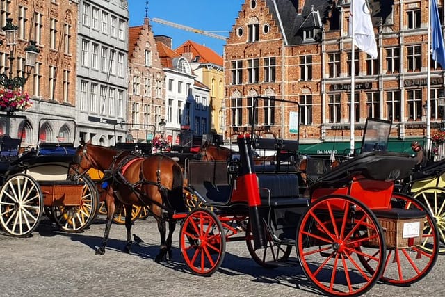 Horse-Drawn Carriage ride and guided walk - Photo 1 of 19