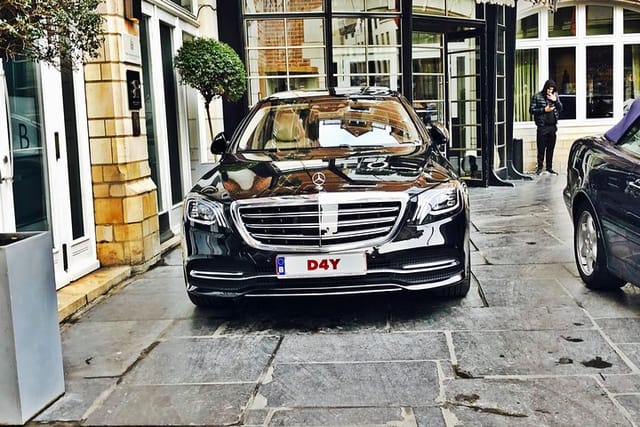 Transfer from Brussels Airport -> Antwerp MB S-CLASS 3 PAX - Photo 1 of 2