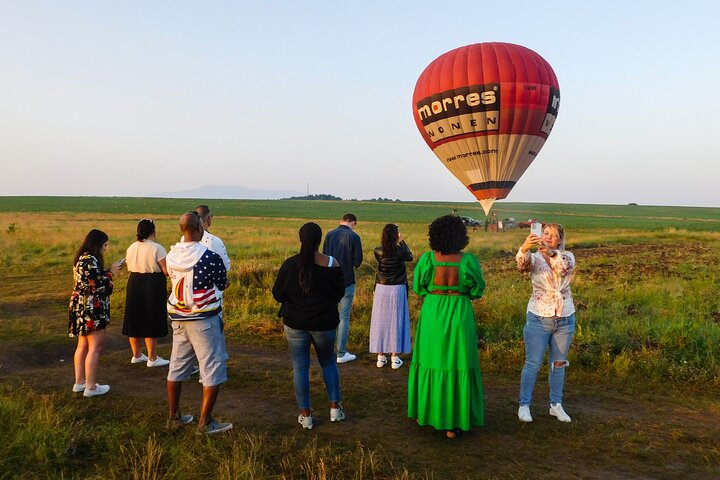 30-minute Hot Air Balloon Sightseeing Morning Tour in Sofia  - Photo 1 of 7