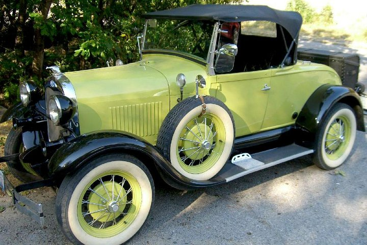 Ford Model A tour of Sliven 