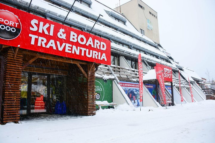 Ski and Snowboard equipment rental in Borovets - Photo 1 of 3