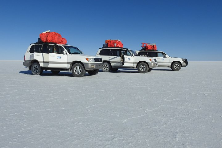 Private Transfer From Uyuni to La Paz - Photo 1 of 9