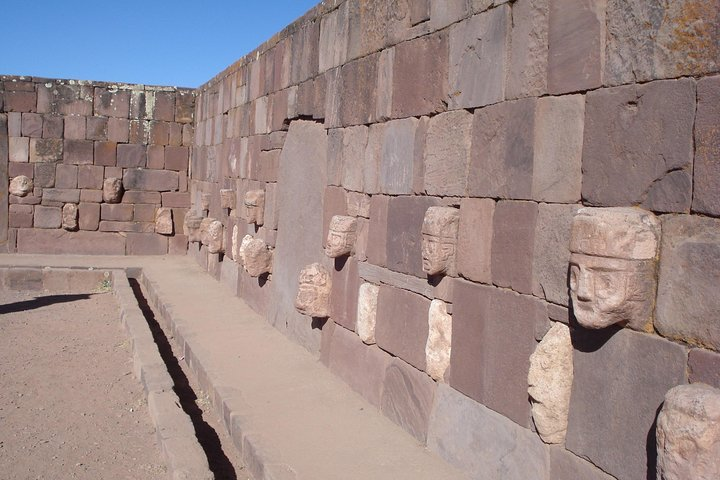 TIWANAKU - The cradle of andean civilizations - Photo 1 of 4