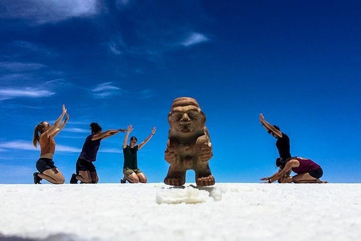 Uyuni Salt Flats (Day Trip) English Guide - Photo 1 of 25